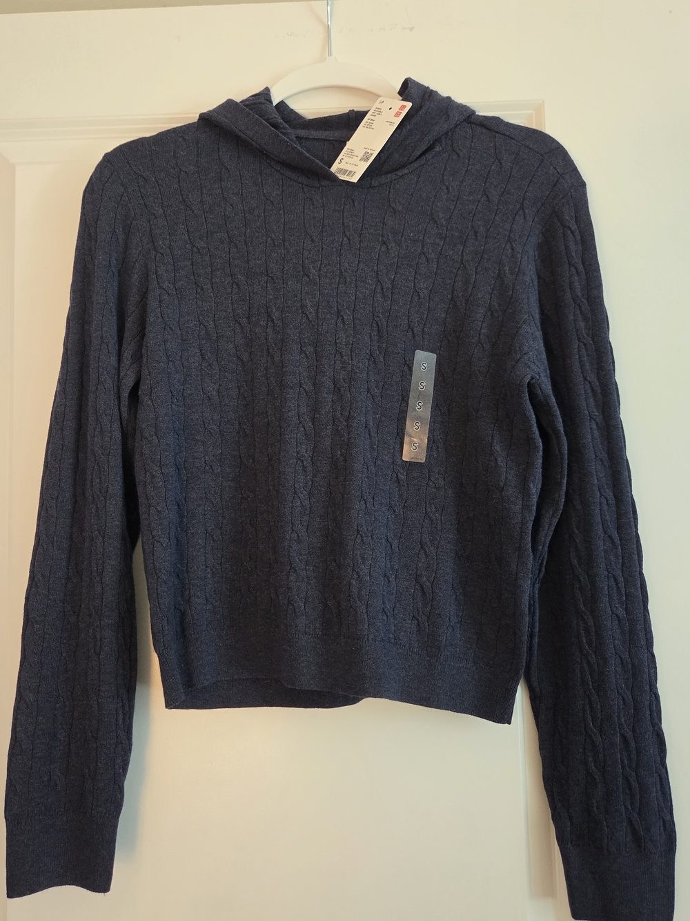 Uniqlo Cable-Knit Hooded Sweater - Navy Blue